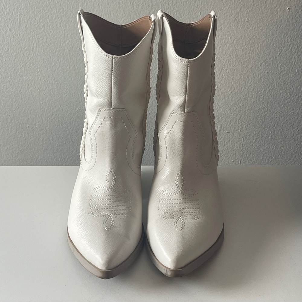 Dolce Vita | White Cowboy Boots